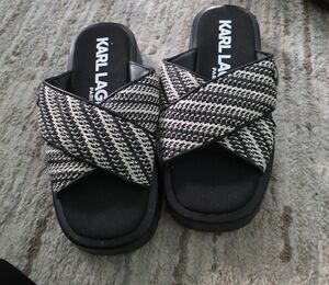 Karl Lagerfeld Monochrome Patterned Slides